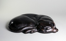 Marg Moll, Schlafende Katze, Bronze, B 33,5 cm, 1951